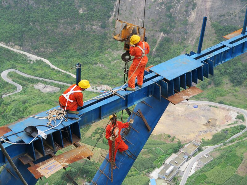 File:196ChishuiheBridgeChajiaotanSteelBeamByJohnFilmer.JPG