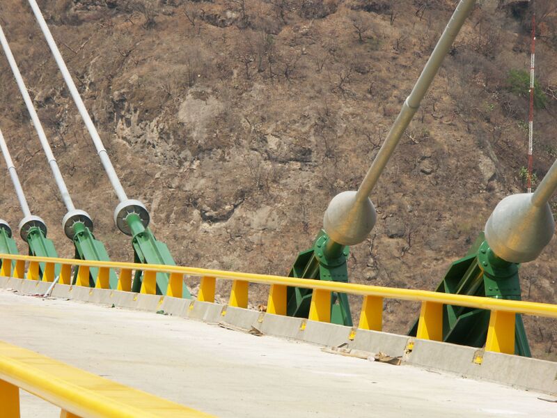 File:BaluarteBridge159.jpg