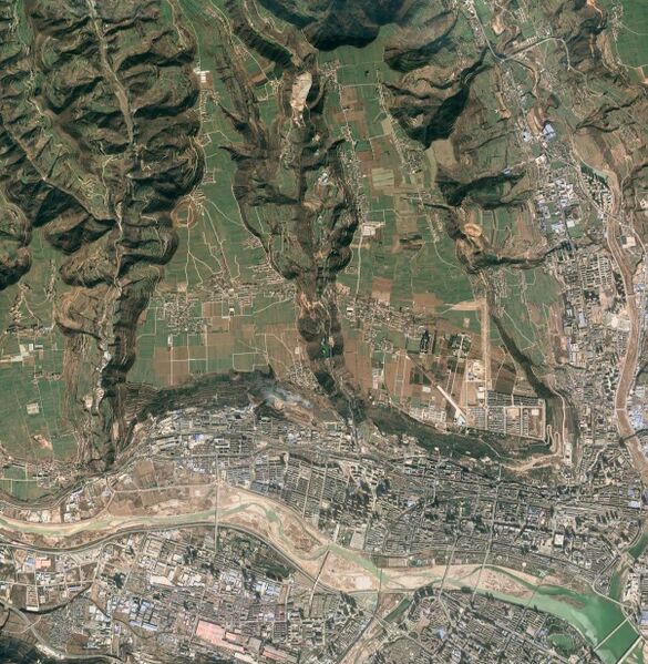 File:ChangshougouSatelliteWide.jpg
