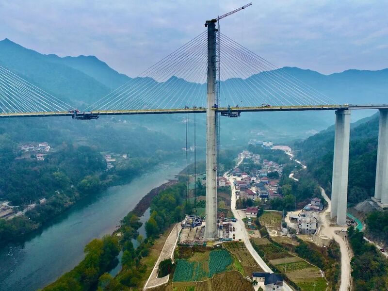 File:Loushui Bridge ChangtanheClosure.jpg