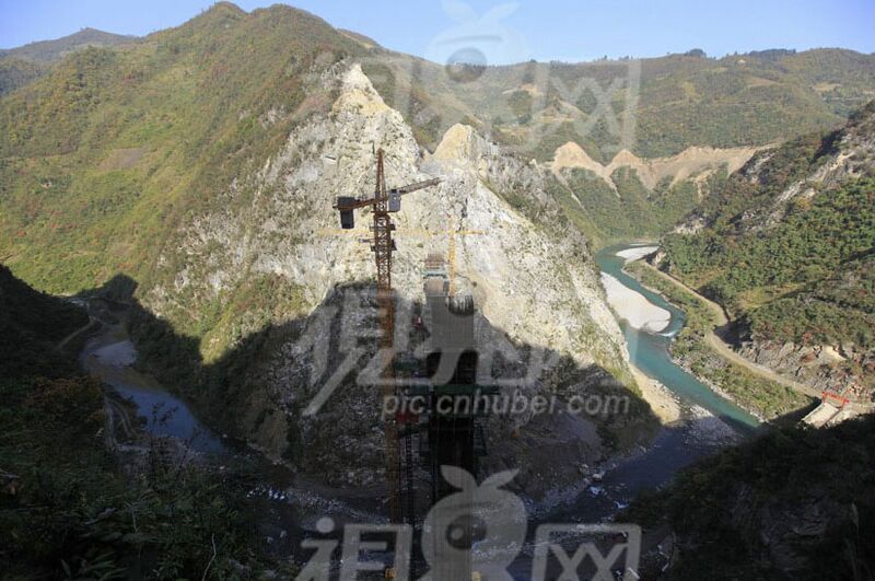 File:XinmatouCanyon.jpg
