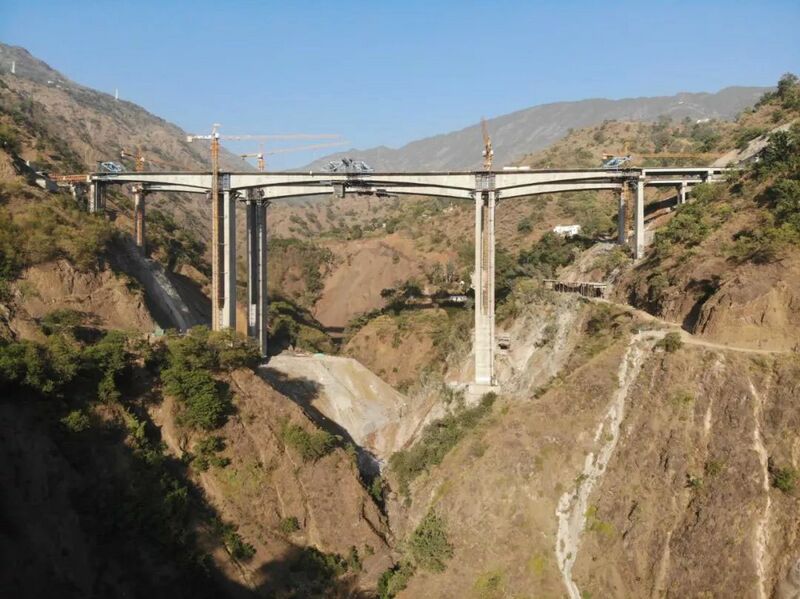 File:Dashagou73+130+73m.jpeg