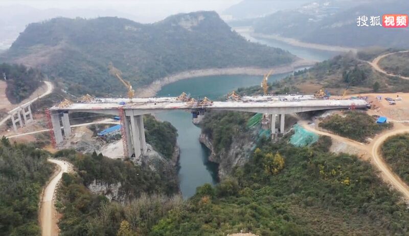 File:Shengtian ReservoirClosureDrone.jpg