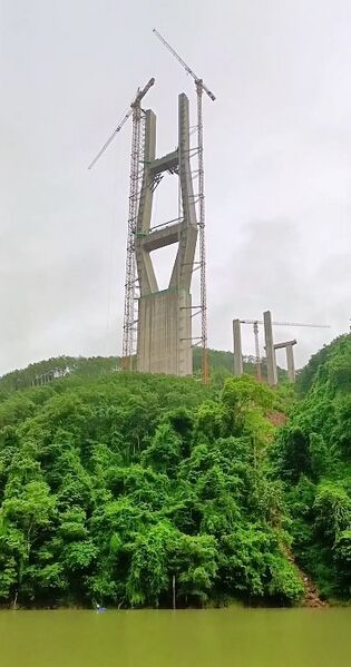 File:LixianjiangTowerLake.jpg