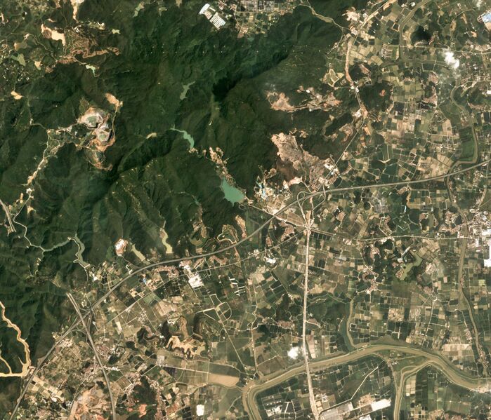 File:Foshan YingxiangSatelliteImageWide.jpg