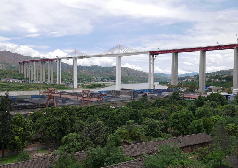 File:Jinshajiang Bridge PanzhihuaWideWhiteCrossing.JPG