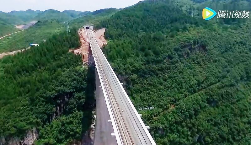 File:WujiangRailwayDroneTwoLine.jpg