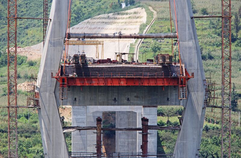 File:WuzuoheWestTowerLonglens.jpg
