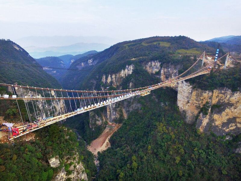 File:ZhangjiajieGlassAerialView.jpg