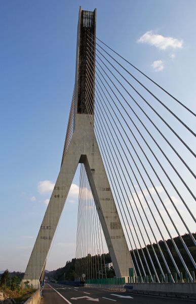File:FurongjiangDao'anTowerSky2.JPG