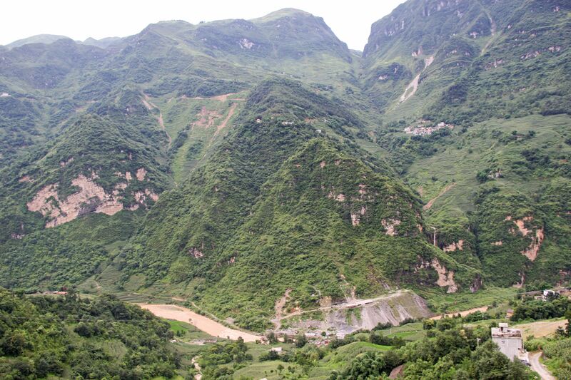 File:LongdongwanValleyView.jpg
