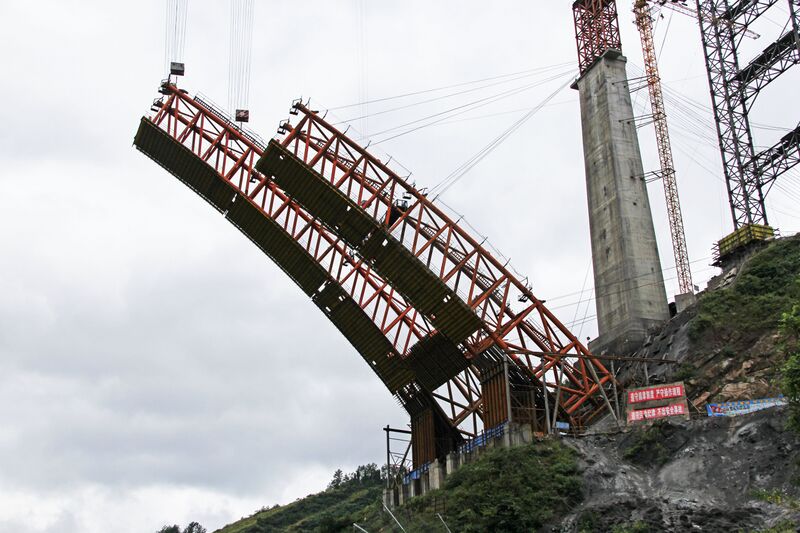 File:YelangheRailwayTruss&Stays.jpg