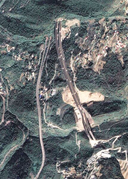 File:JinzhuwoNumber2Satellite.jpg