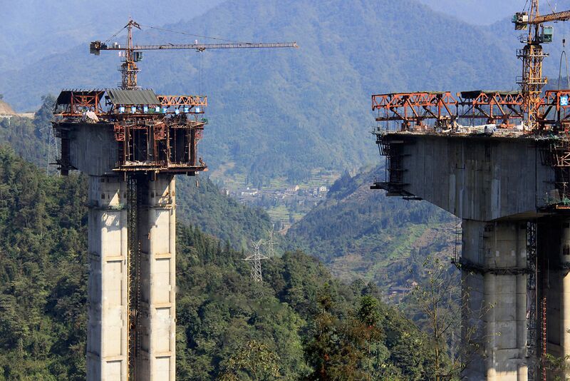File:LabajinConstructionView7.jpg