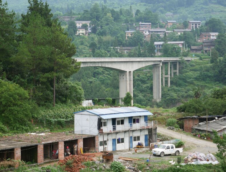 File:PingtanheTrees.JPG