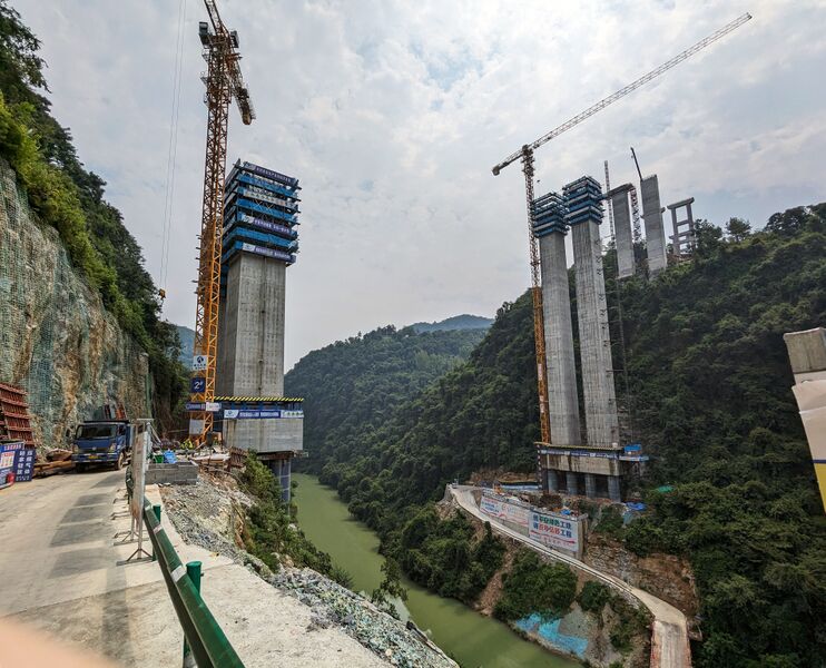 File:YuyangheWide.jpg