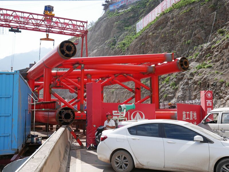 File:LiutongheSectionPiece.JPG