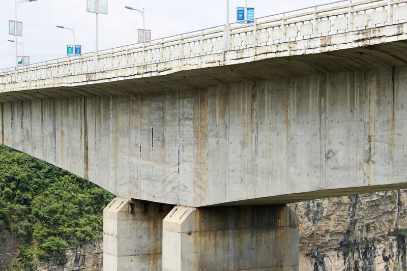 File:WujiangSilinPierTop.jpg