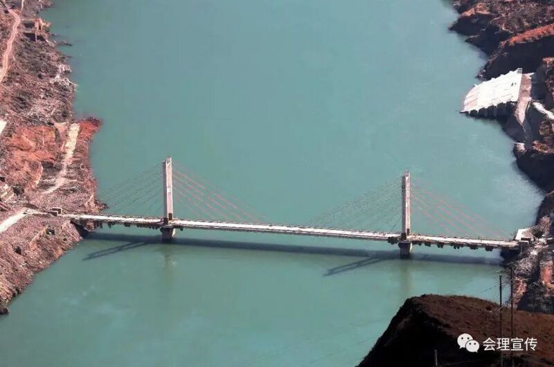 File:JiaopingduBeamCS Reservoir.jpg