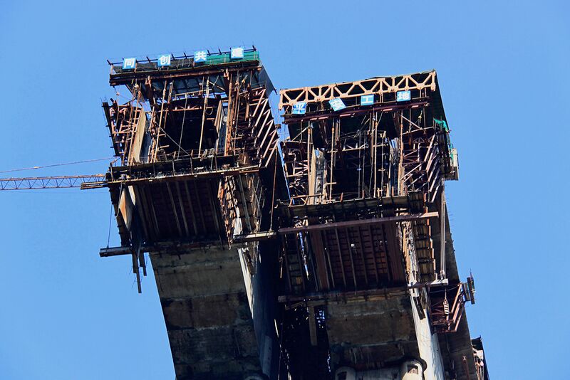 File:LabajinConstructionView5.jpg