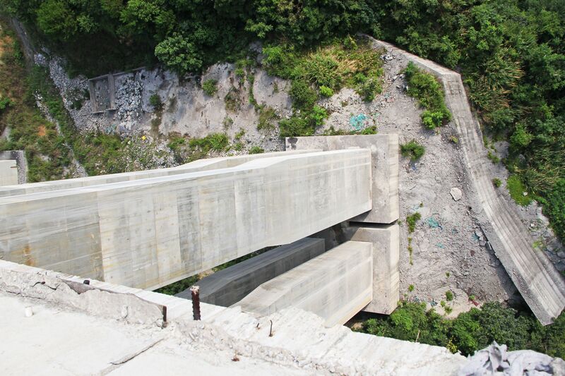 File:Taijixi69mtrPierDown.jpg