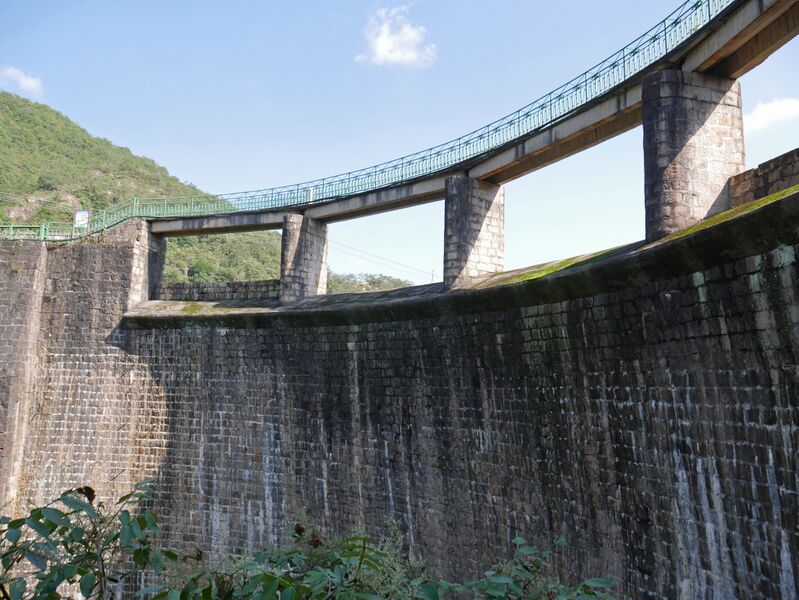 File:LongchuanxiaDam3.JPG