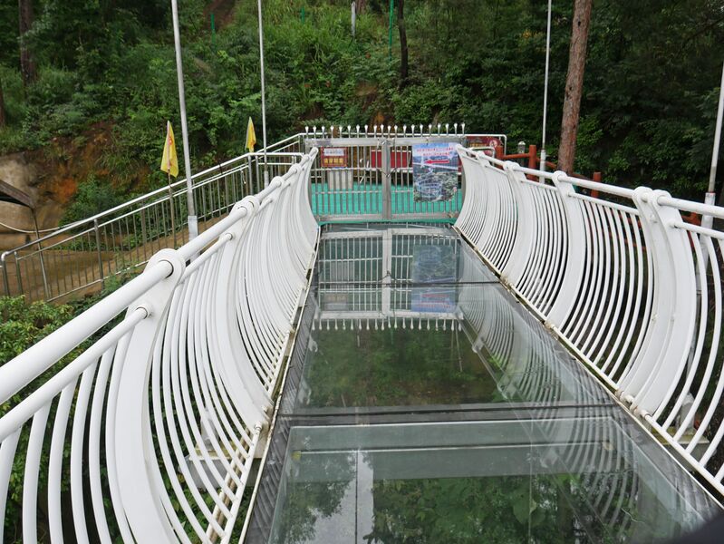 File:NanjiangFootbridge83.JPG
