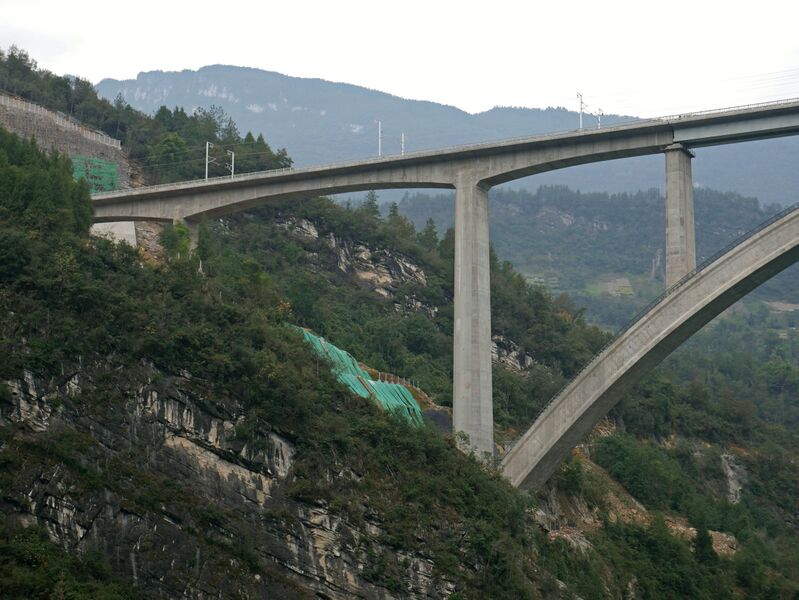 File:Wujiang HuangcaoRailwayLonglensView.JPG