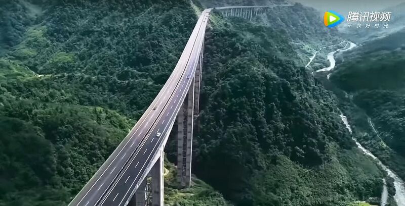 File:LabajinAerialDrone.jpg