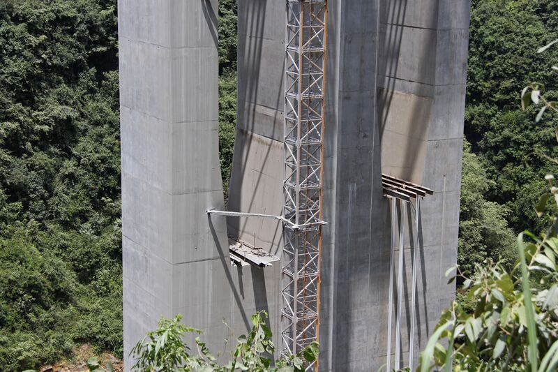 File:HuoyandongShaft.JPG