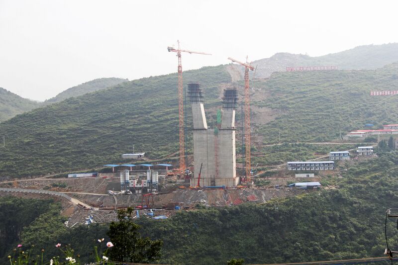 File:LiuguangheCableStayedWestTower.jpg