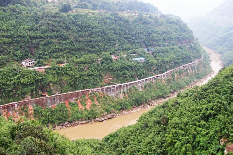 File:XinglongwanRenchi40mtrx5View.jpg