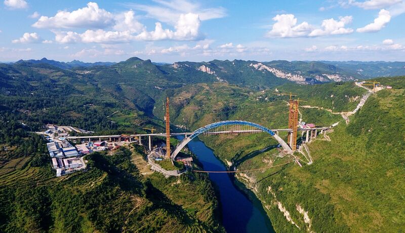 File:YachiRailwayDroneTowers.jpg