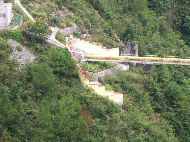File:YesanhePipelineBridge2.jpg