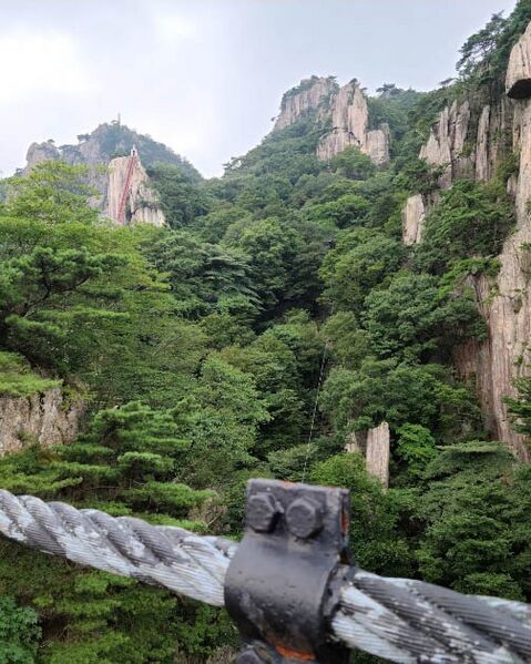 File:DaedunsanView.jpg