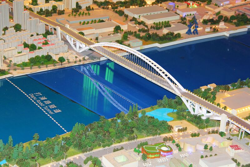 File:20LupuBridgeModel.jpg