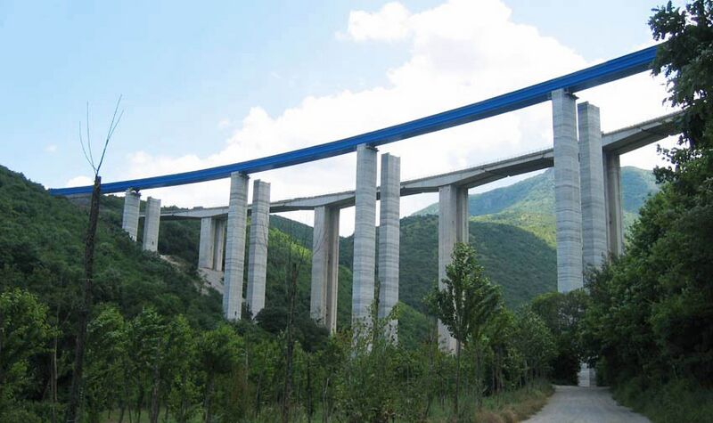File:ProbViadotto Lontrano.jpg