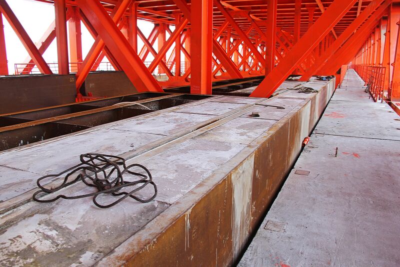 File:BeipanjiangDugeCounterWeights.jpg
