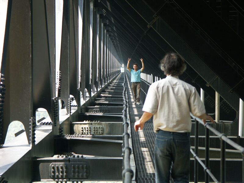 File:SiduheCatwalkGeorgesRoger.JPG