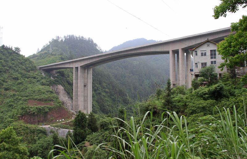 File:UnknownGuzhangNorthBeam90mtrHSideView.JPG