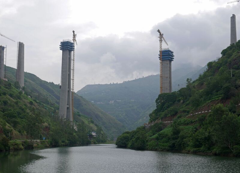 File:NiulanjiangRailway32.JPG