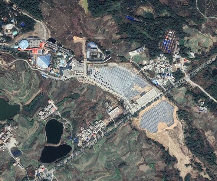 File:YunmenMountainParkingSatellite.jpg