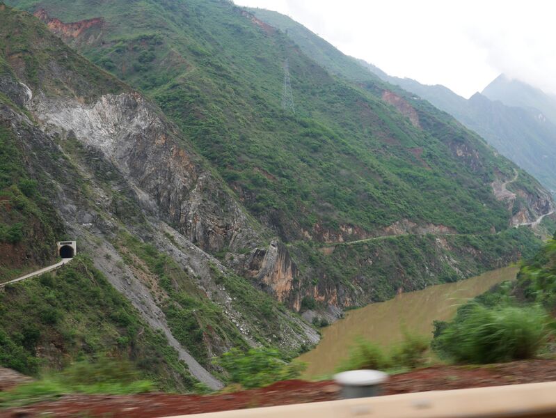 File:NiulanjiangCanyon.JPG