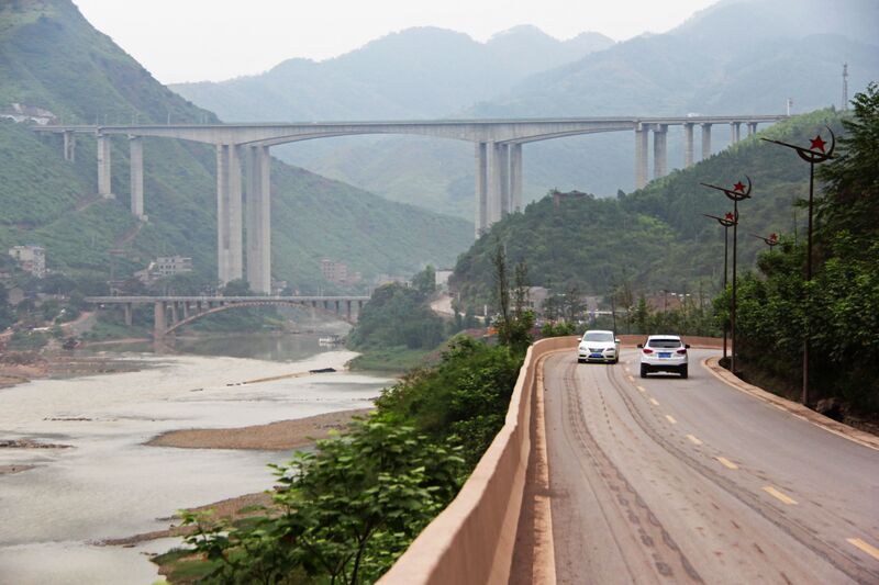 File:TuchengLonglens.jpg