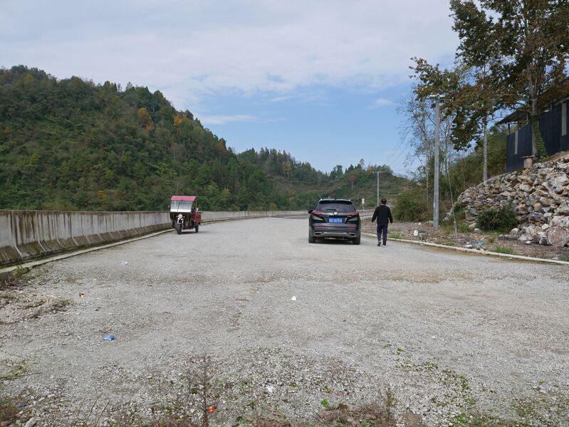File:FengleNewG352.JPG