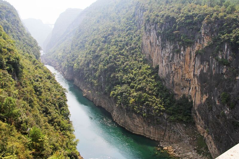 File:LiuguangheBeamFromArchWide.jpg