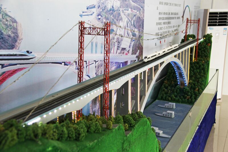File:MeixiheRailway340mtrSpan.JPG