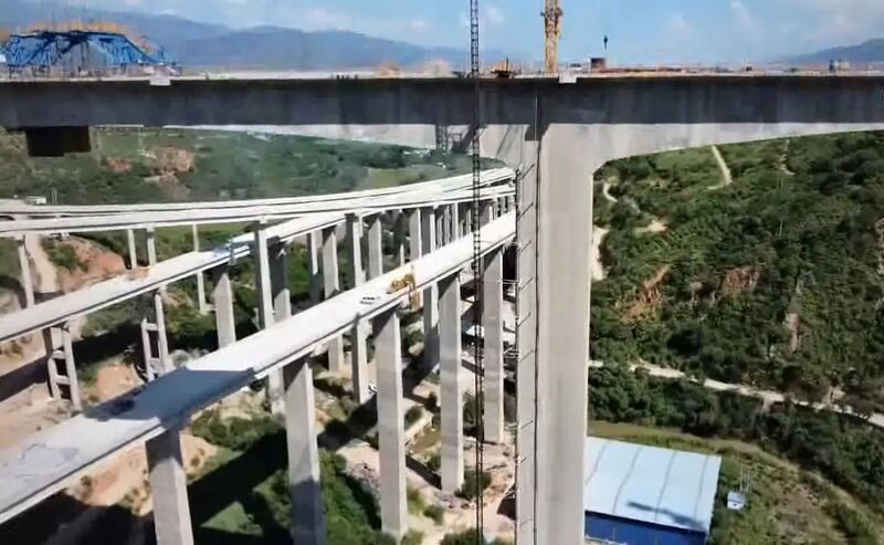 File:Nanxihe RailwayDrone16.jpg
