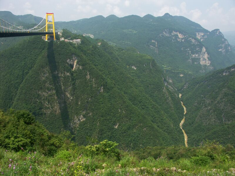 File:SiduheBridge&Valley.jpg