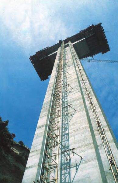 File:MannuSky.jpg